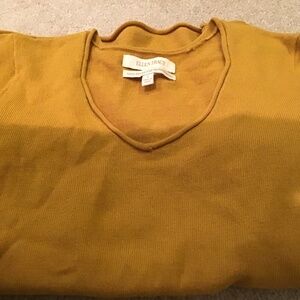 Ellen Tracy merino wool mustard yellow v neck pullover rolled neck. Size s